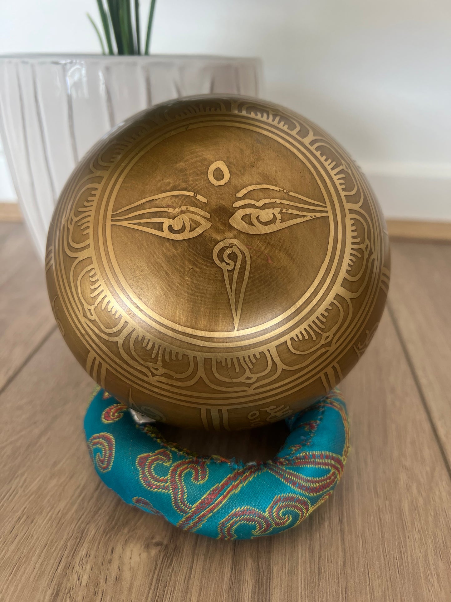 Om Singing Bowl