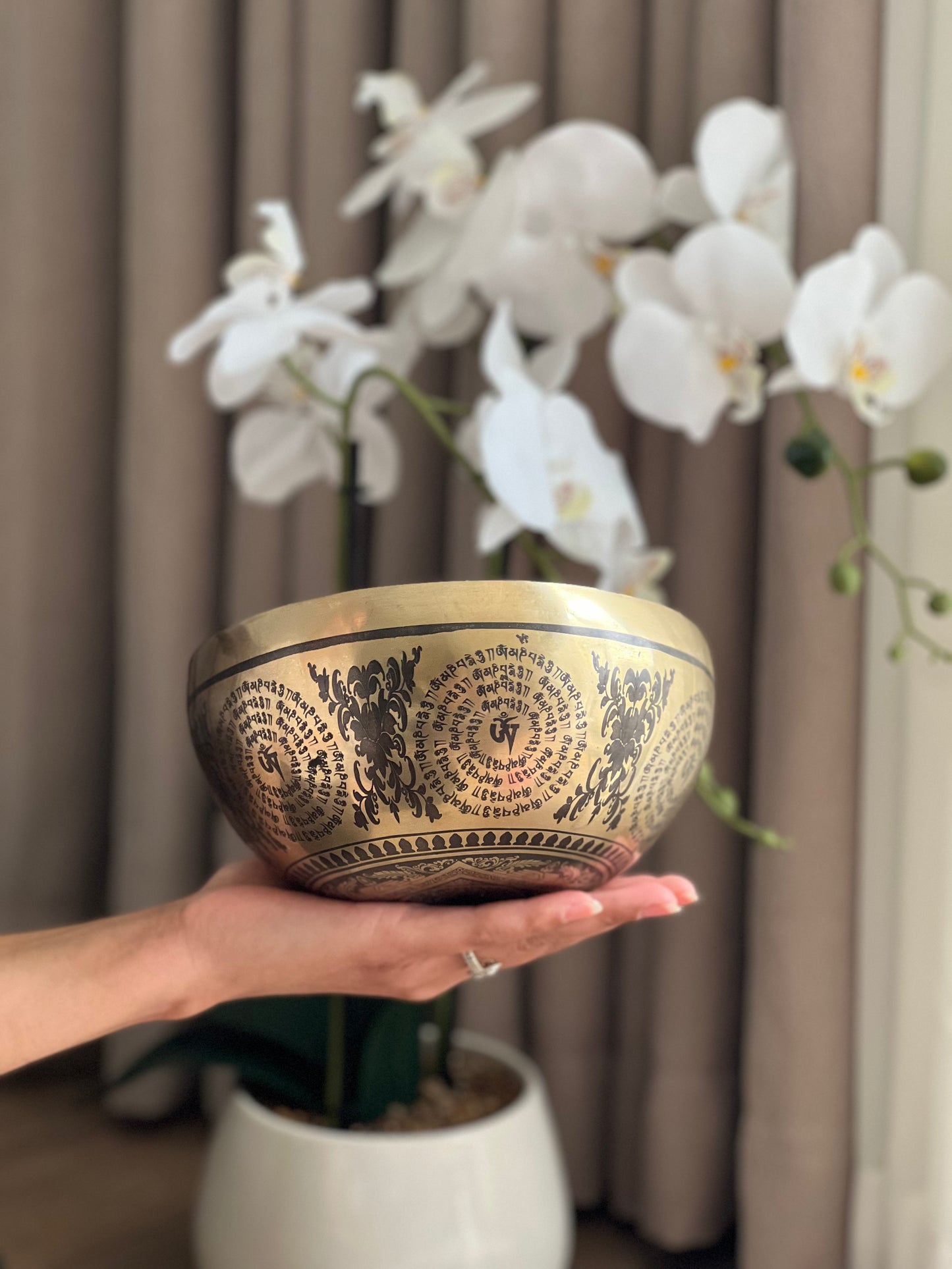 Lokeshwor Singing Bowl