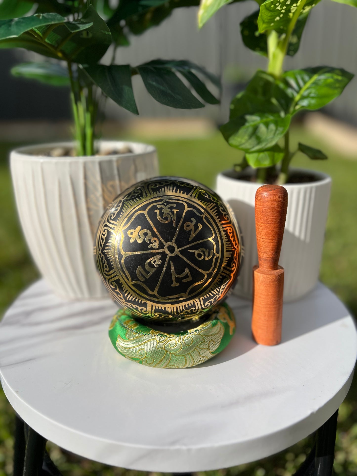 Om Singing Bowl Sound