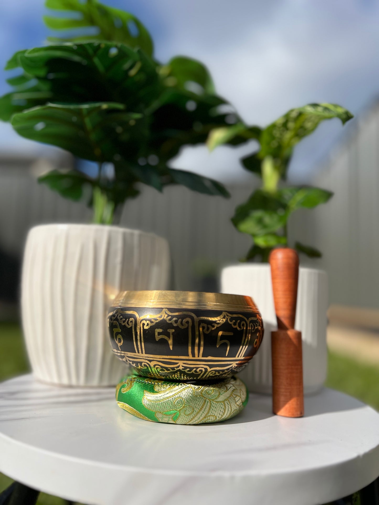 Om Singing Bowl Sound
