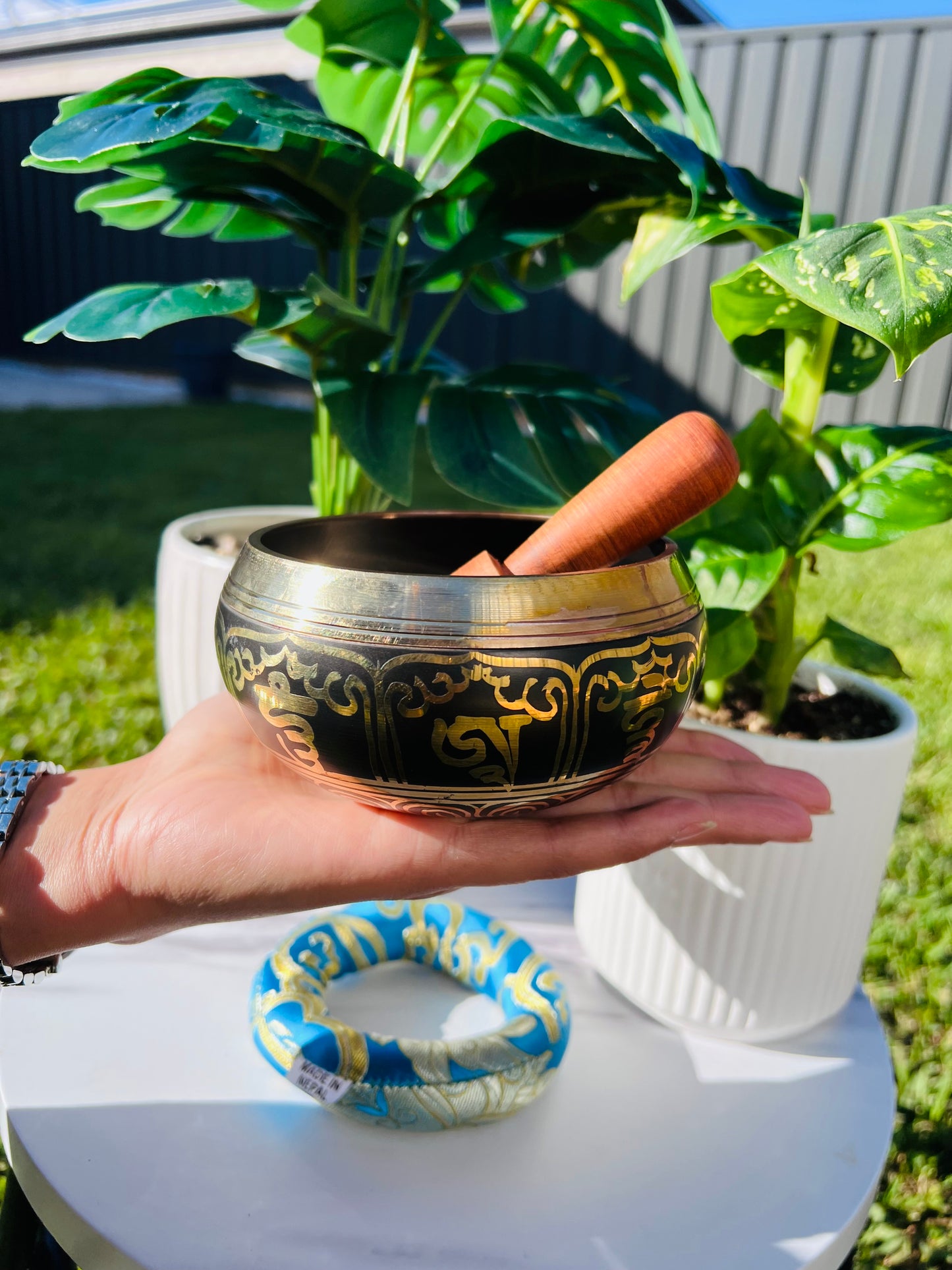 Hand hammered Carved Singing Bowl