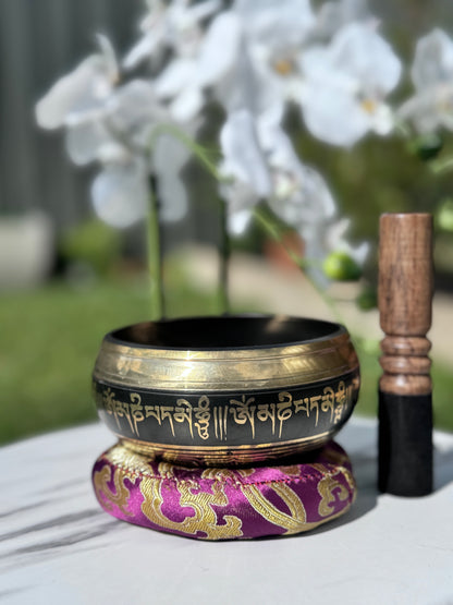 Hand Carved Vajya Singing Bowl