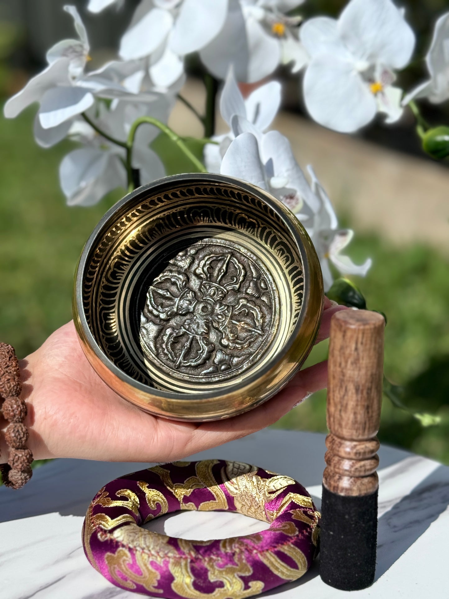 Hand Carved Vajya Singing Bowl