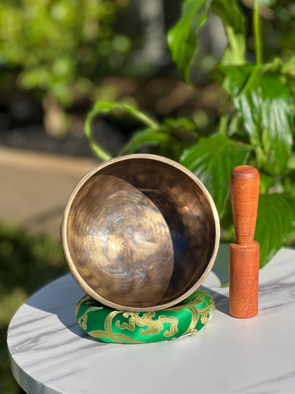 Hand-beaten Full Moon Singing Bowl from Nepal